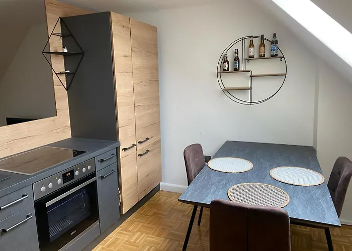 Schoenes Mit Aussicht Ueber