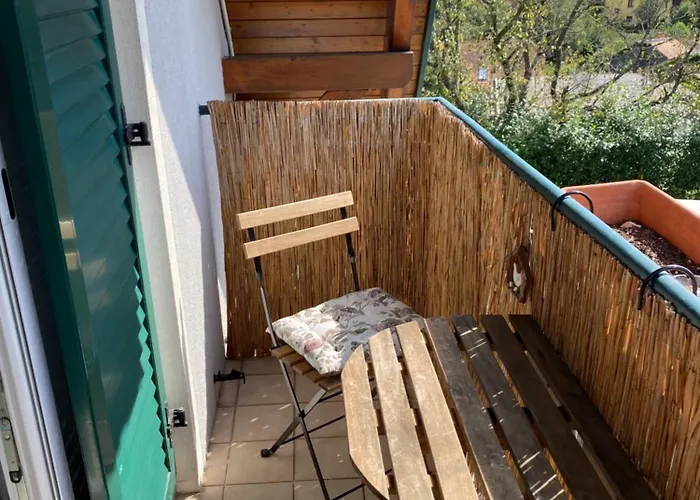 Schoenes Mit Aussicht Ueber Appartement